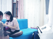 流氓小鬼探花约操小少妇沙发69，蜂腰翘臀