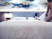 全国探花甜美萌妹脱衣调情再到床上玩舔弄