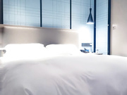 全国探花约白衣嫩妹舌吻调情穿上情趣装后入