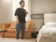 20岁175CM模特翘臀美腿身材无敌后入爆操