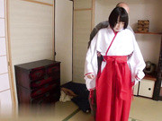 热日本女孩18i藤原打开她的屁股在热肛门性爱