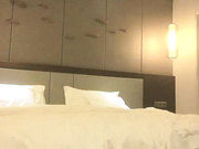 约了个高颜值甜美大奶妹上位爆草抽插